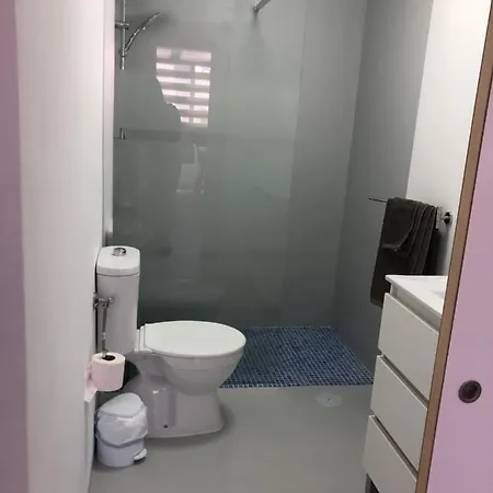 1 公寓 *